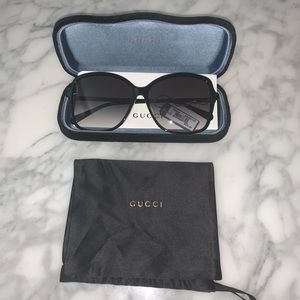 NEW Gucci sunglasses 100% AUTHENTIC
